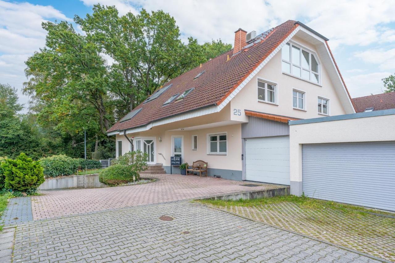 Veens Crew Home 7 Pax Dreieich Exterior foto